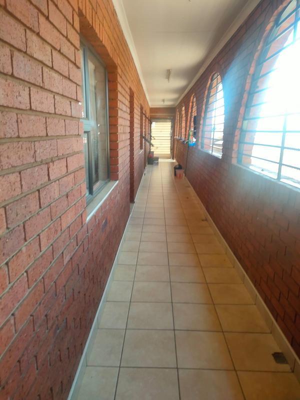 9 Bedroom Property for Sale in Lenasia Gauteng