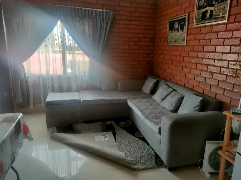 9 Bedroom Property for Sale in Lenasia Gauteng