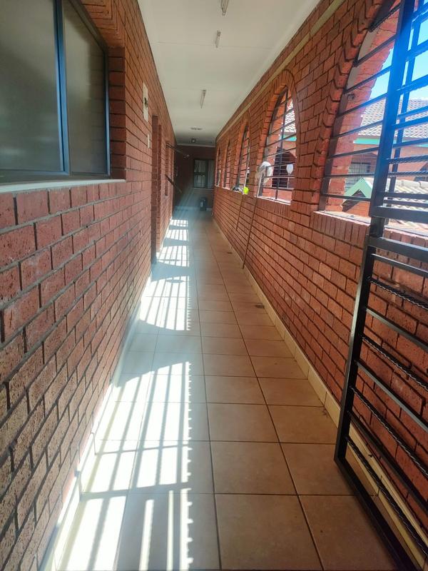9 Bedroom Property for Sale in Lenasia Gauteng