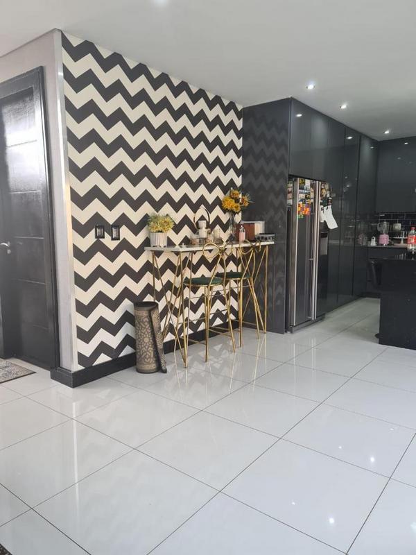 3 Bedroom Property for Sale in Lenasia Gauteng