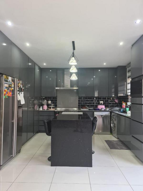 3 Bedroom Property for Sale in Lenasia Gauteng
