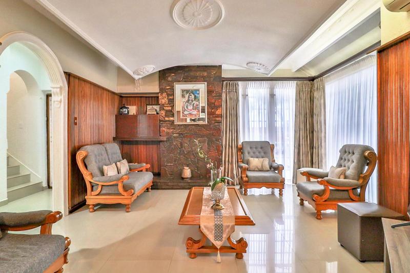 4 Bedroom Property for Sale in Lenasia Gauteng