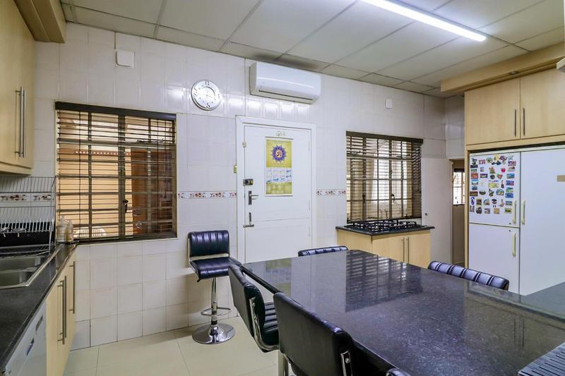 4 Bedroom Property for Sale in Lenasia Gauteng
