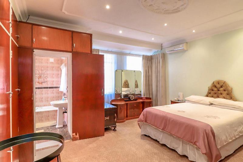 4 Bedroom Property for Sale in Lenasia Gauteng