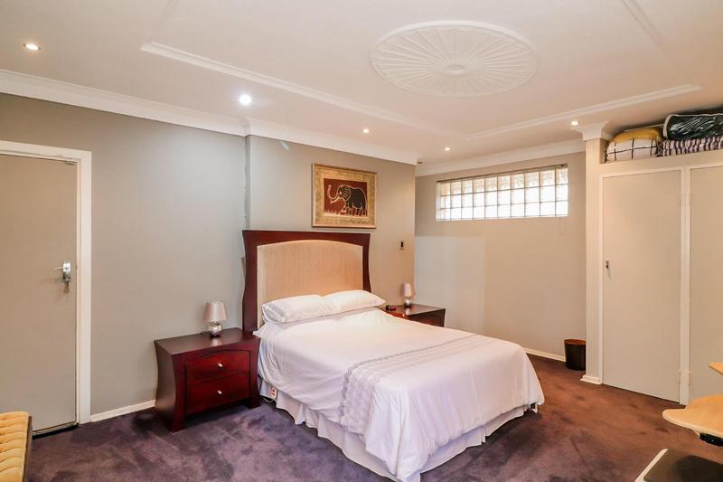 4 Bedroom Property for Sale in Lenasia Gauteng