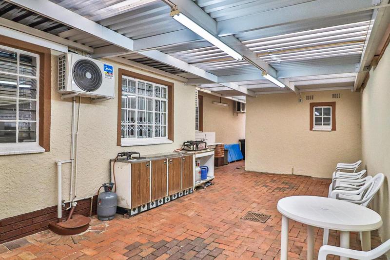 4 Bedroom Property for Sale in Lenasia Gauteng
