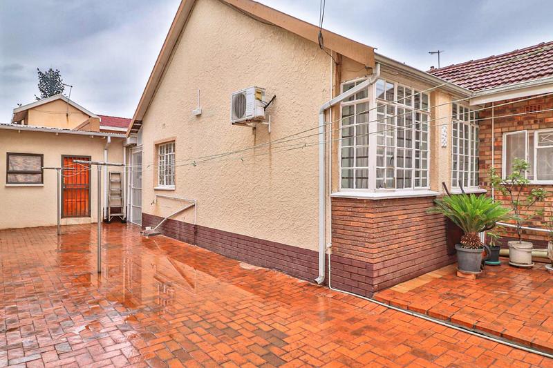 4 Bedroom Property for Sale in Lenasia Gauteng