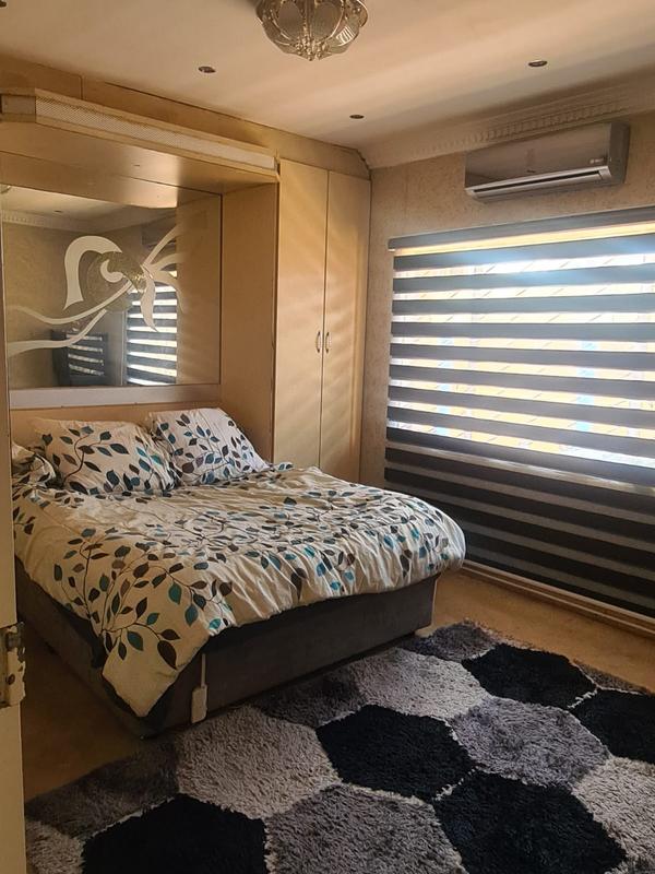 4 Bedroom Property for Sale in Lenasia Gauteng