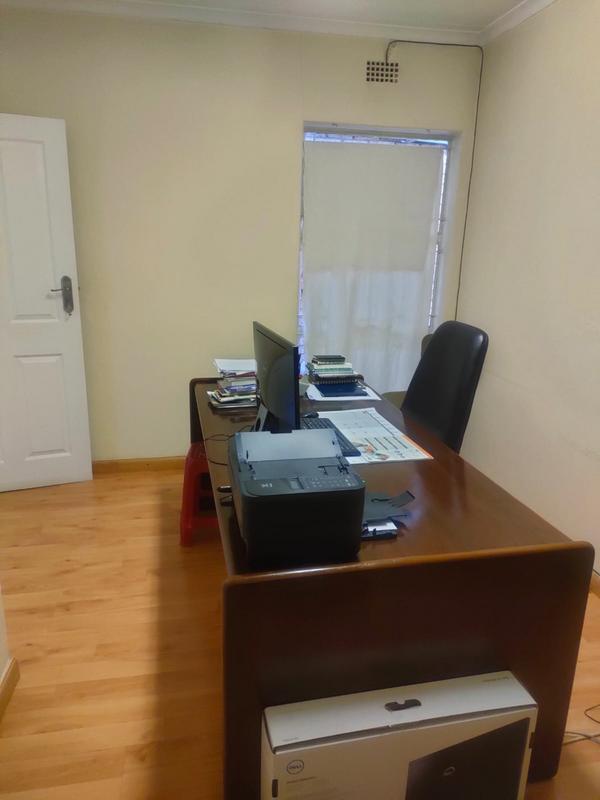 4 Bedroom Property for Sale in Lenasia Gauteng
