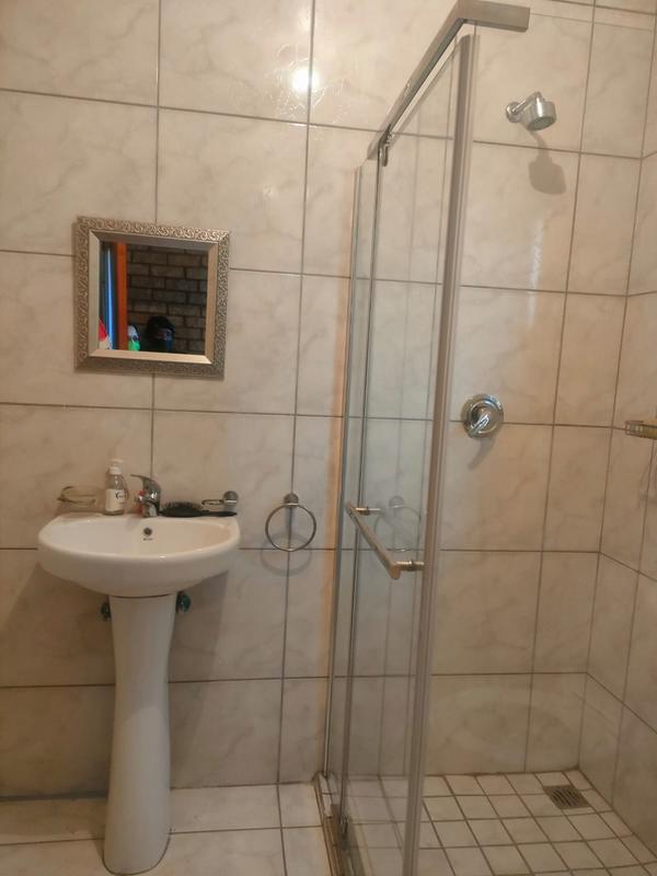 4 Bedroom Property for Sale in Lenasia Gauteng
