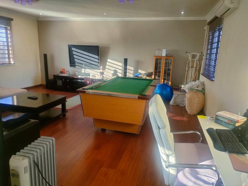 4 Bedroom Property for Sale in Lenasia Gauteng