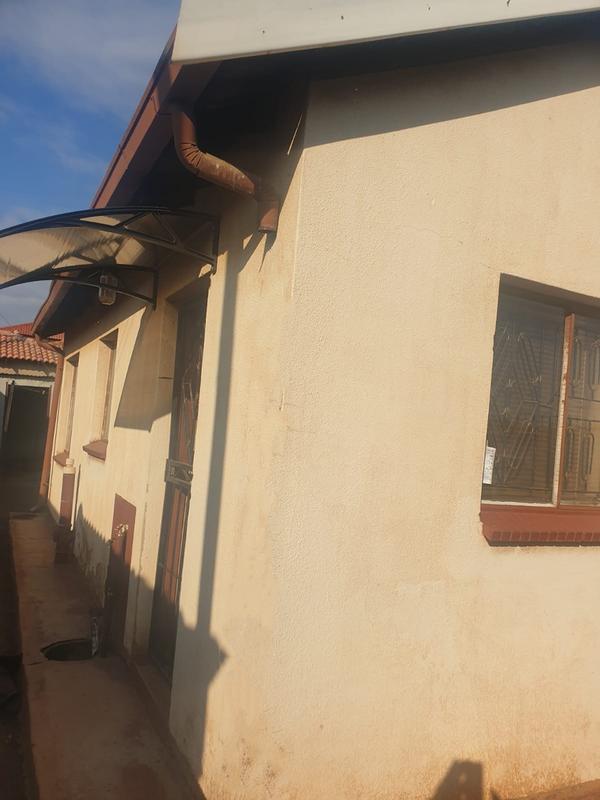 2 Bedroom Property for Sale in Mahube Valley Gauteng