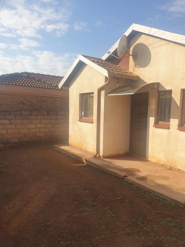 2 Bedroom Property for Sale in Mahube Valley Gauteng