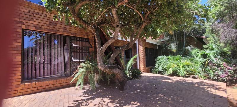 4 Bedroom Property for Sale in Wonderboom Gauteng