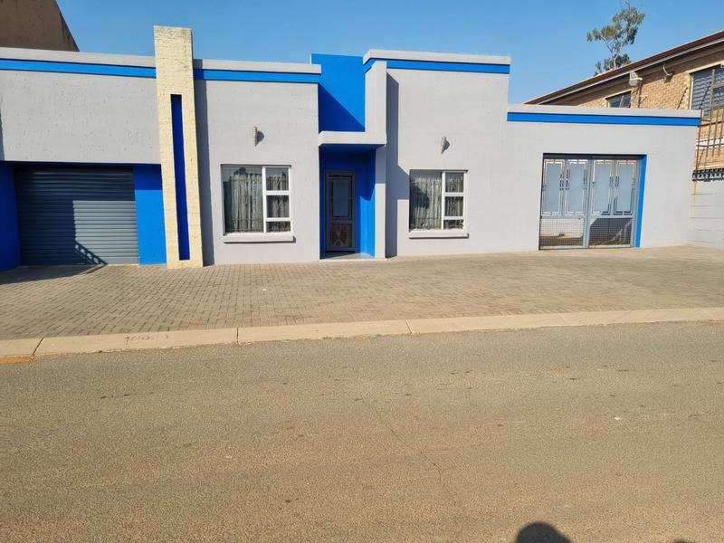 3 Bedroom Property for Sale in Lenasia Gauteng