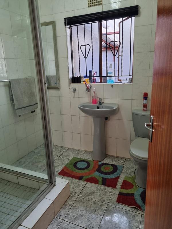 3 Bedroom Property for Sale in Lenasia Gauteng