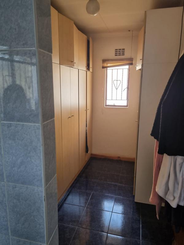 3 Bedroom Property for Sale in Lenasia Gauteng