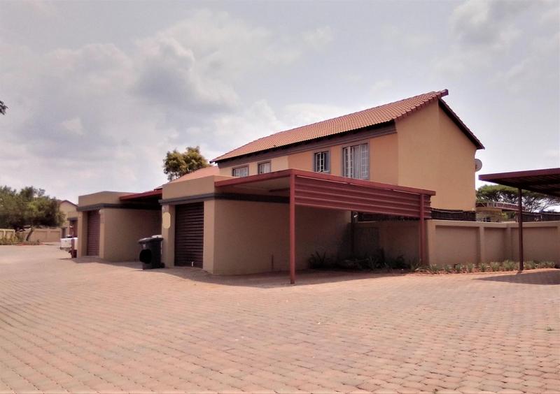 2 Bedroom Property for Sale in Annlin Gauteng