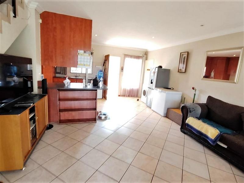 2 Bedroom Property for Sale in Annlin Gauteng