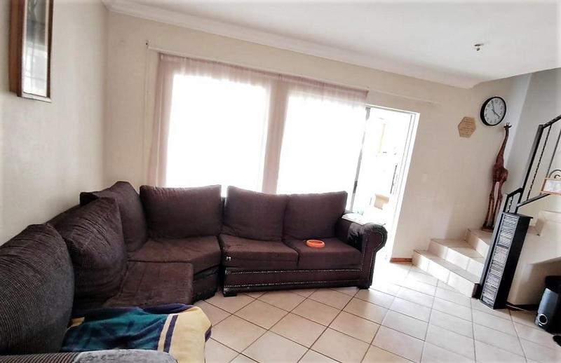 2 Bedroom Property for Sale in Annlin Gauteng