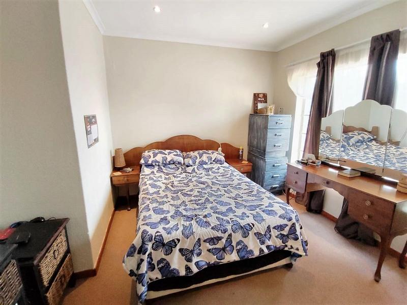 2 Bedroom Property for Sale in Annlin Gauteng