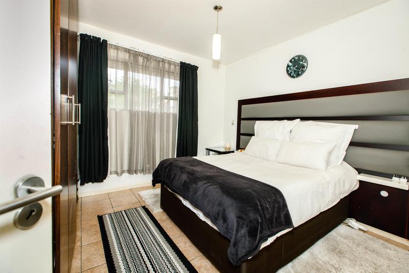 2 Bedroom Property for Sale in Sandton Central Gauteng