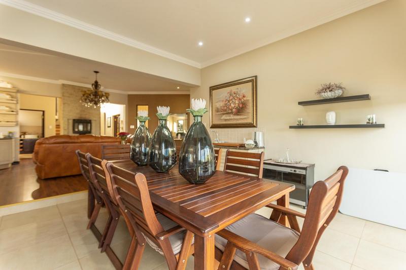 4 Bedroom Property for Sale in Zwavelpoort Gauteng
