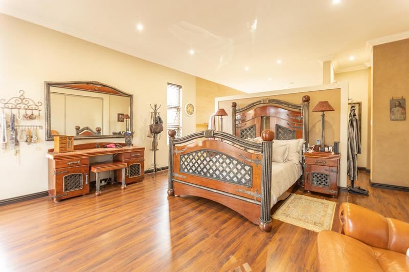 4 Bedroom Property for Sale in Zwavelpoort Gauteng