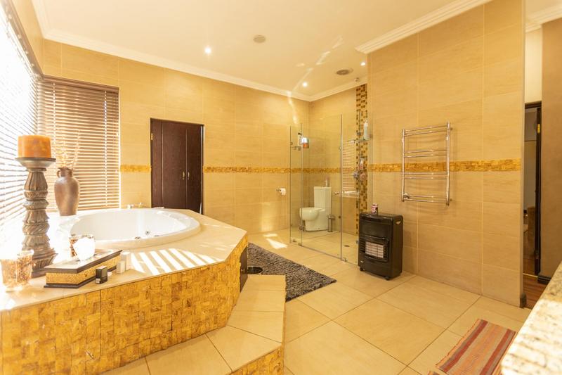 4 Bedroom Property for Sale in Zwavelpoort Gauteng