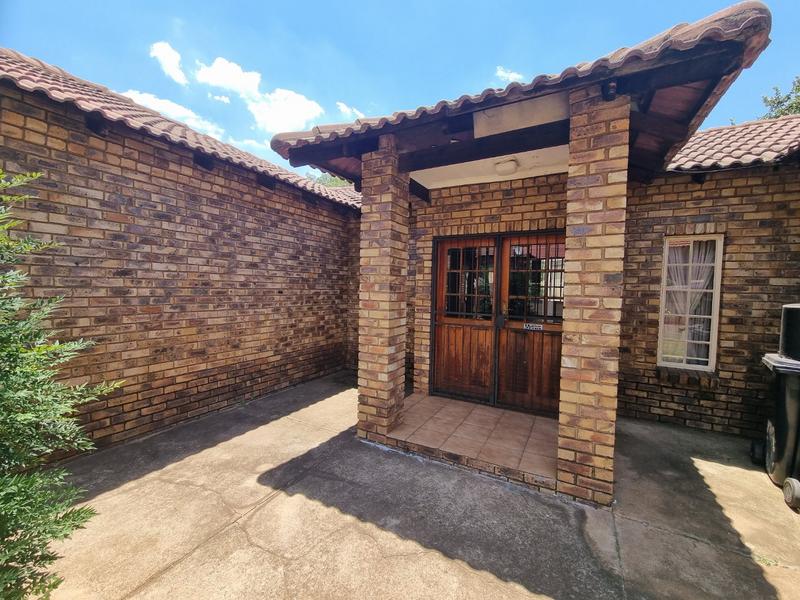 3 Bedroom Property for Sale in Theresa Park Gauteng