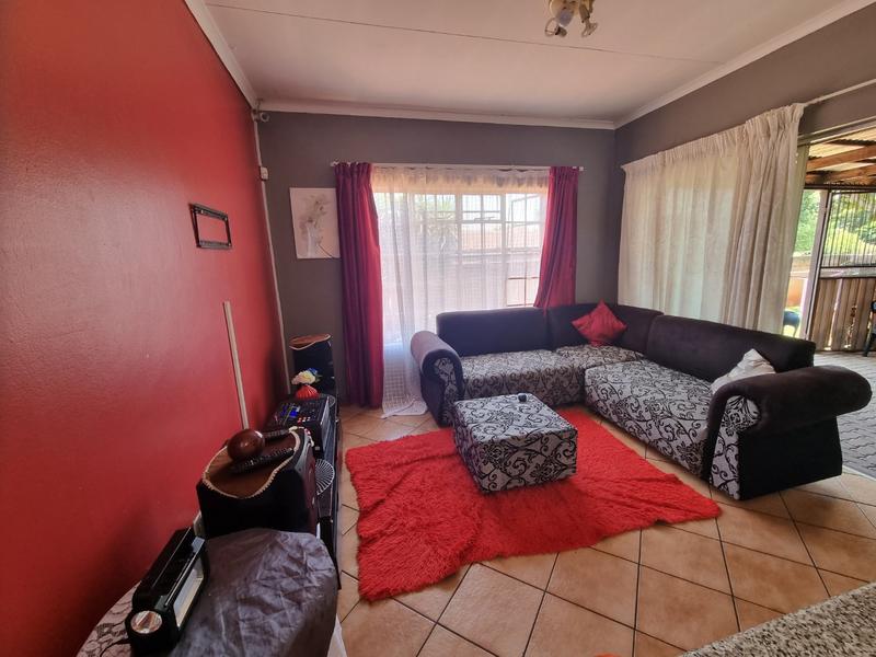 3 Bedroom Property for Sale in Theresa Park Gauteng