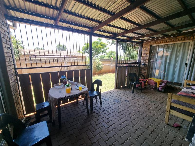 3 Bedroom Property for Sale in Theresa Park Gauteng