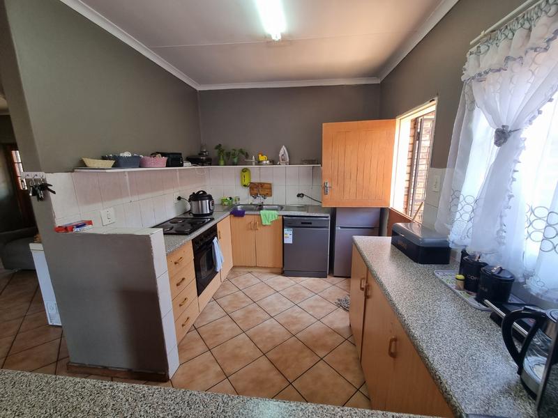 3 Bedroom Property for Sale in Theresa Park Gauteng