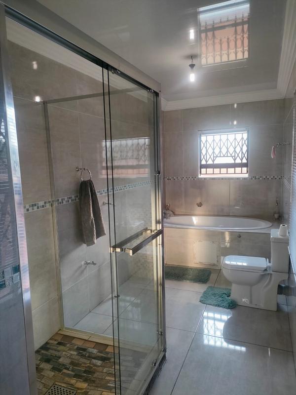 3 Bedroom Property for Sale in The Orchards Gauteng