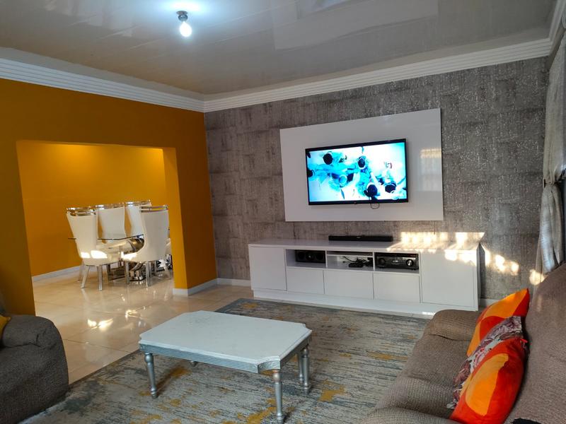 3 Bedroom Property for Sale in The Orchards Gauteng