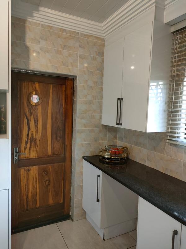 3 Bedroom Property for Sale in The Orchards Gauteng