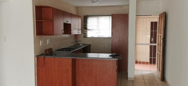 2 Bedroom Property for Sale in Risana Gauteng