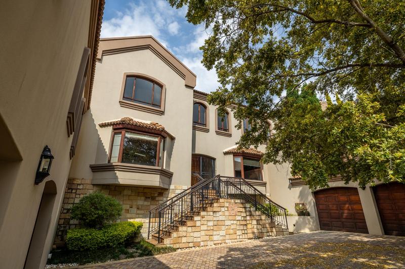 5 Bedroom Property for Sale in Rietvalleirand Gauteng
