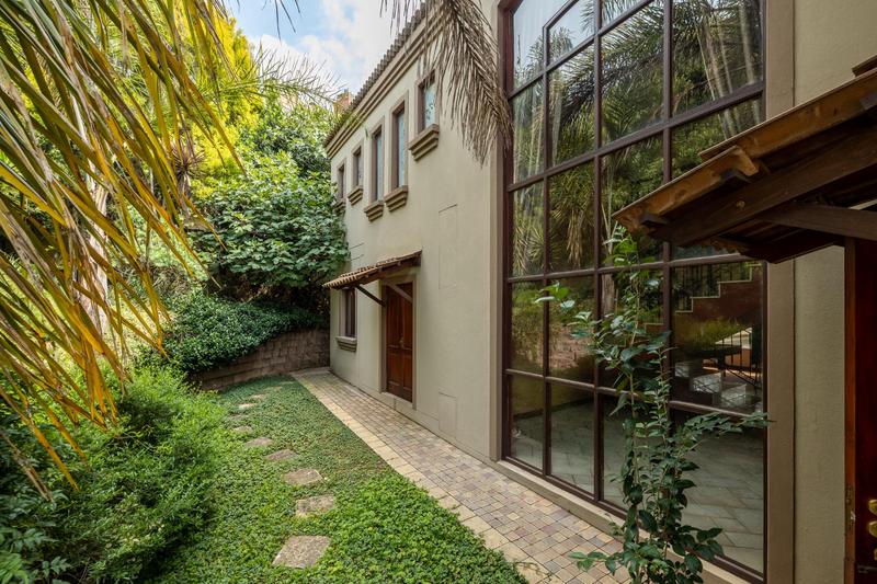 5 Bedroom Property for Sale in Rietvalleirand Gauteng