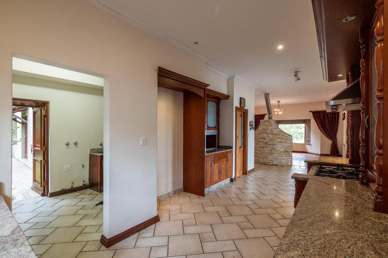 5 Bedroom Property for Sale in Rietvalleirand Gauteng