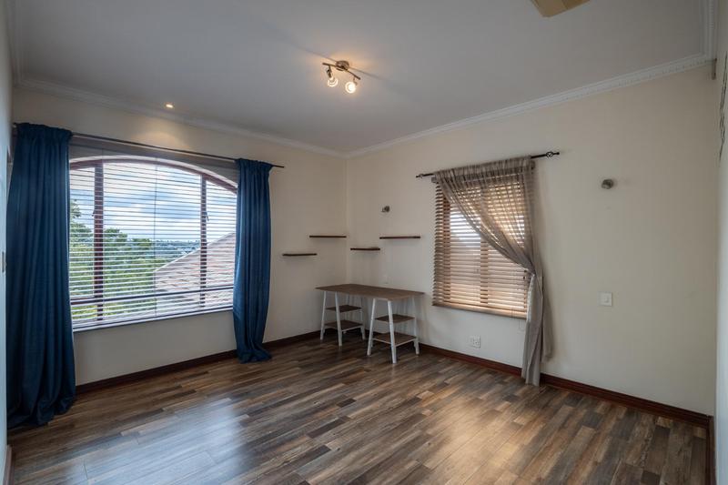 5 Bedroom Property for Sale in Rietvalleirand Gauteng
