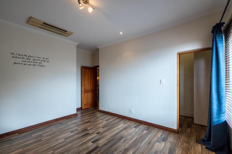 5 Bedroom Property for Sale in Rietvalleirand Gauteng