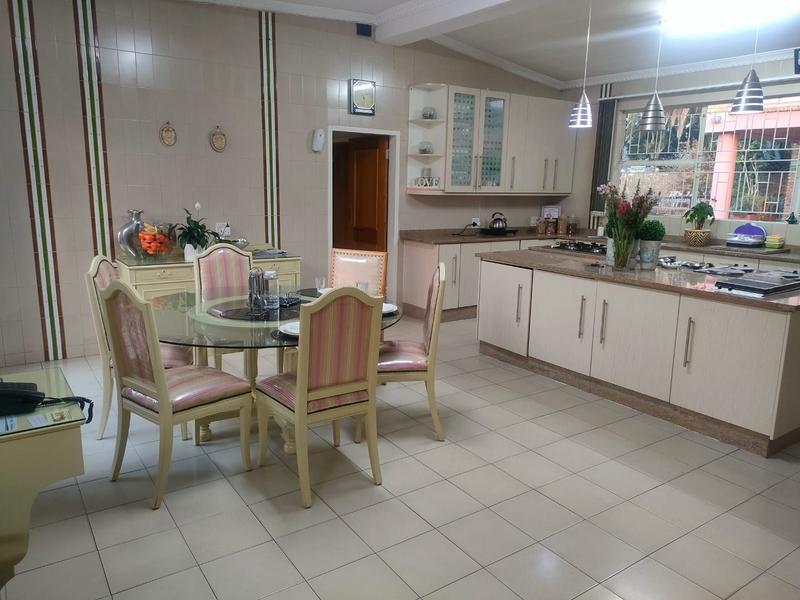 5 Bedroom Property for Sale in Lenasia Gauteng