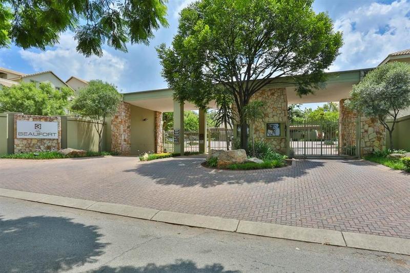 To Let 2 Bedroom Property for Rent in Bryanston Gauteng