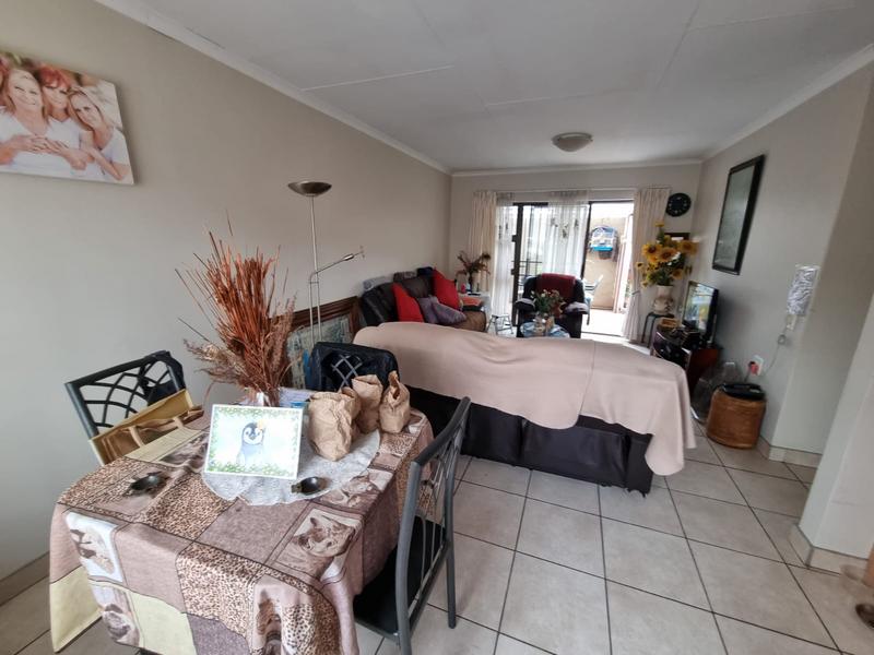 2 Bedroom Property for Sale in Montana Gauteng