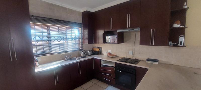 3 Bedroom Property for Sale in The Orchards Gauteng