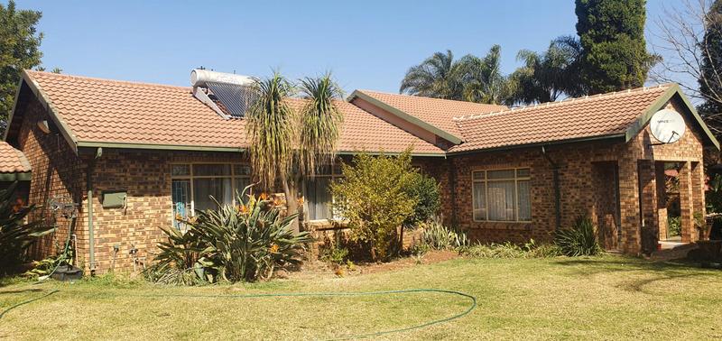 4 Bedroom Property for Sale in Wierda Park Gauteng