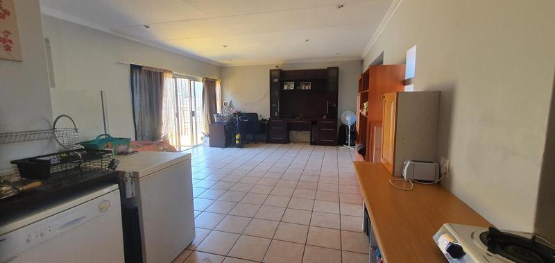 4 Bedroom Property for Sale in Wierda Park Gauteng