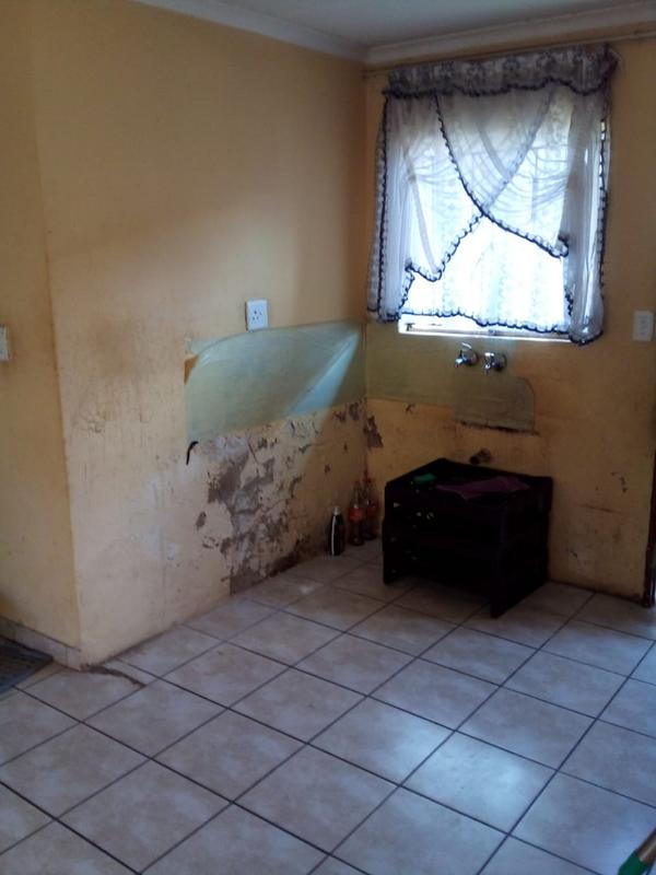4 Bedroom Property for Sale in Leachville Gauteng