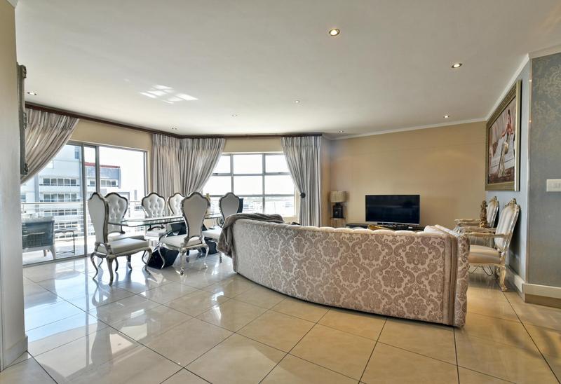 2 Bedroom Property for Sale in Sandhurst Gauteng